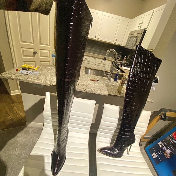 Bally Women’s Hedy Stiletto Boots - Burgundy - Picture 3 of 8